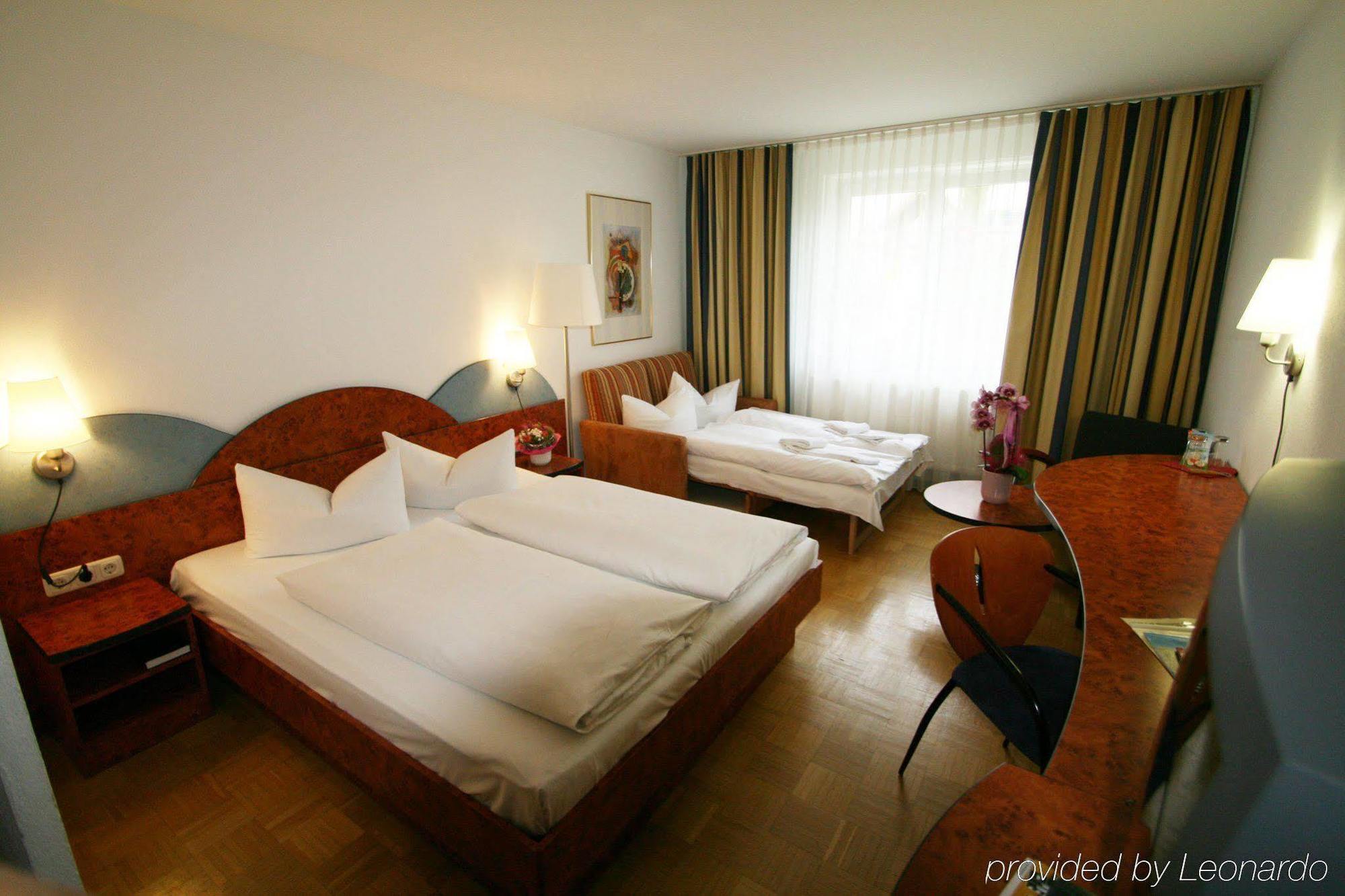 Taste Hotel Jettingen Habitación foto